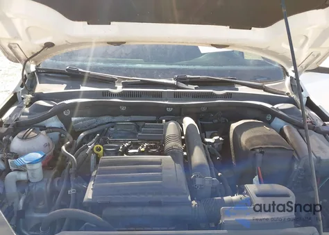 2017 Volkswagen Jetta 1.4T S z USA, uszkodzony, nr VIN 3VW2B7AJ2HM226341